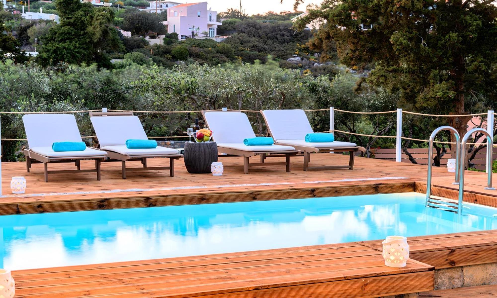 Cretan Lodge Heated Pool アイオス・ニコラオス エクステリア 写真