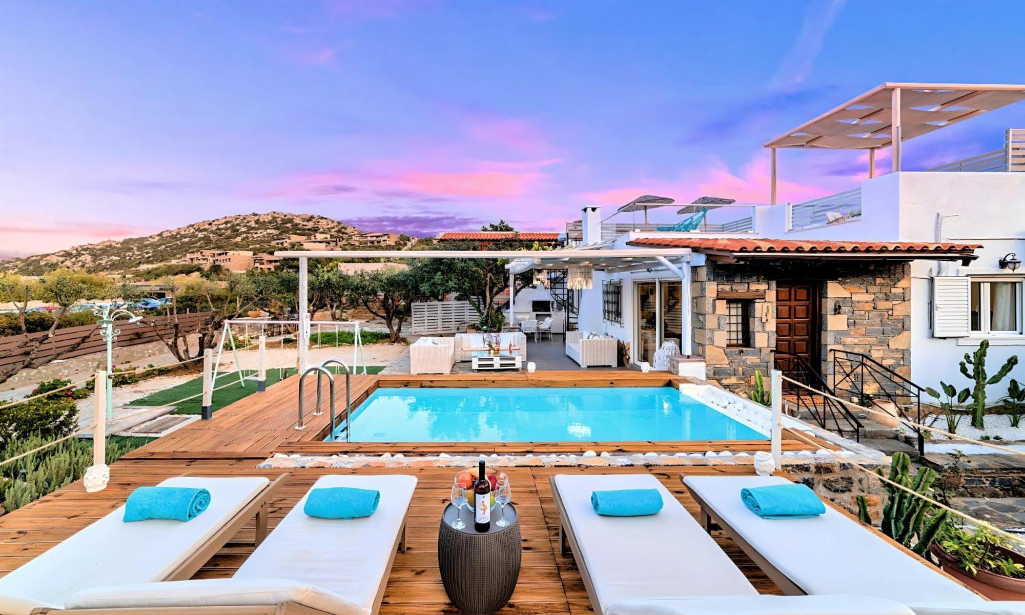 Cretan Lodge Heated Pool アイオス・ニコラオス エクステリア 写真