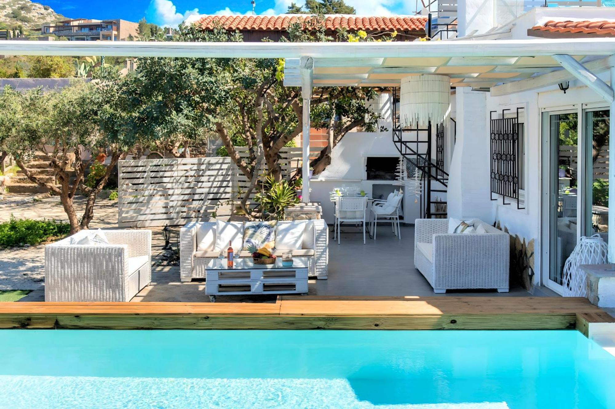 Cretan Lodge Heated Pool アイオス・ニコラオス エクステリア 写真