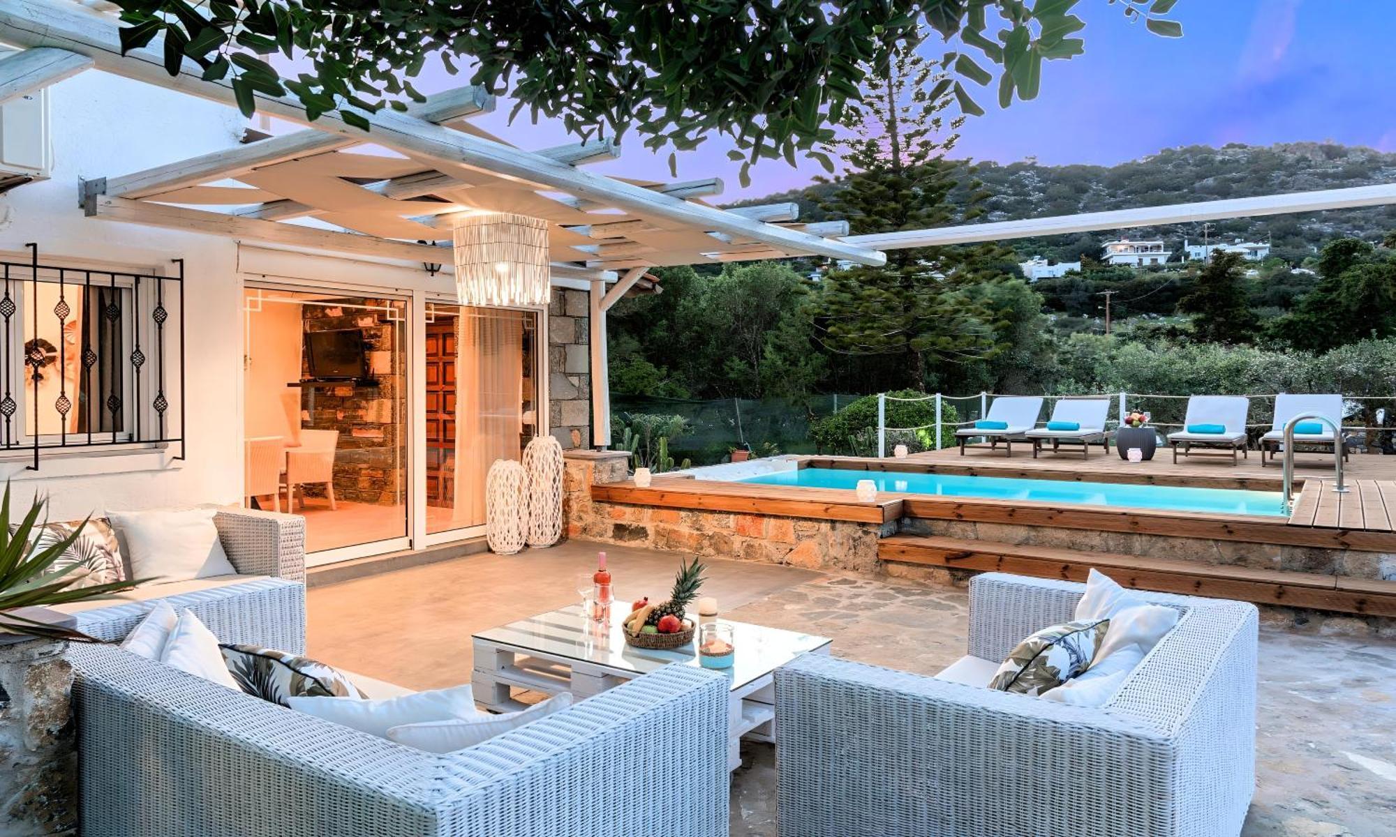 Cretan Lodge Heated Pool アイオス・ニコラオス エクステリア 写真