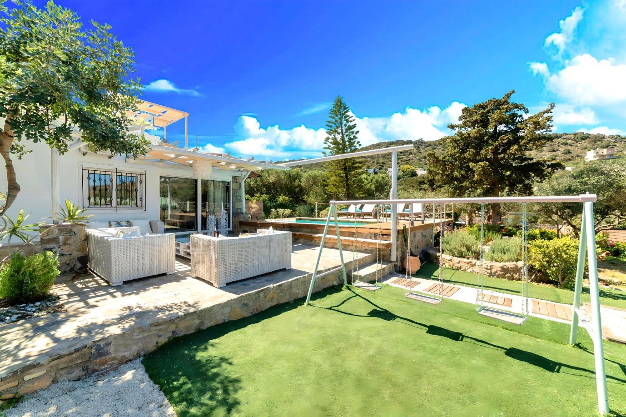 Cretan Lodge Heated Pool アイオス・ニコラオス エクステリア 写真